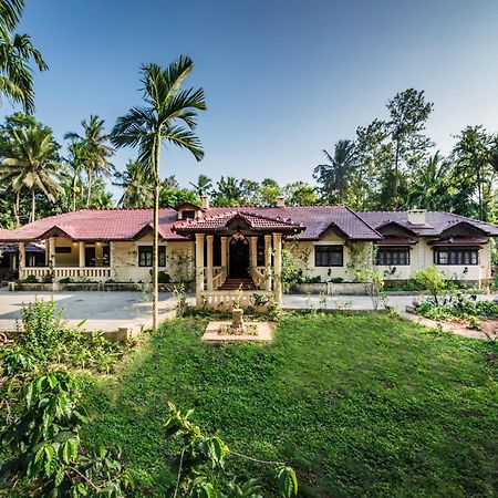 SaffronStays Calamondinn Bungalow Gonikoppal Exterior foto